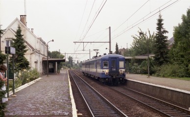 Waterloo - D8110.jpg